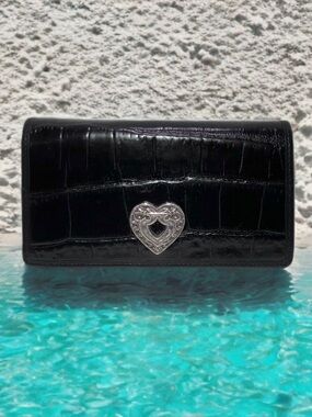 Brighton Black Croc Embossed Leather Tri-Fold Wallet Silver Heart Filigree Logo